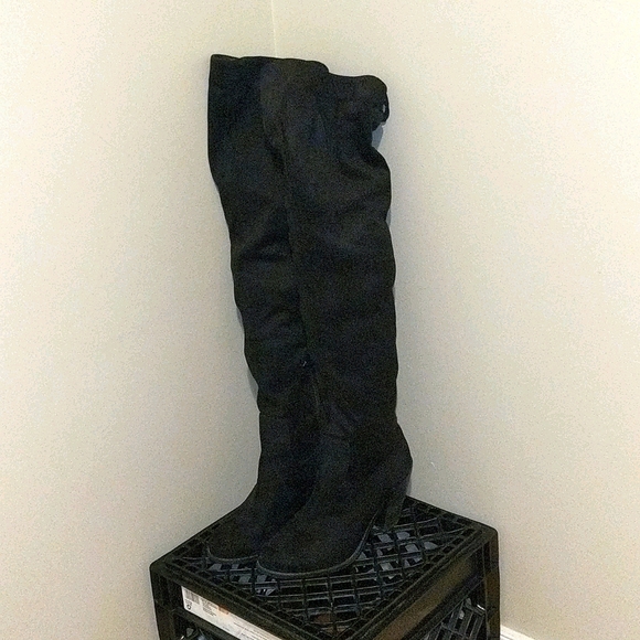 Over-the-knee faux suede boots - Picture 1 of 3